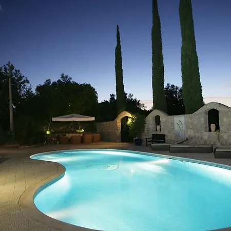 Quinta Soria Moria B&B 타비라